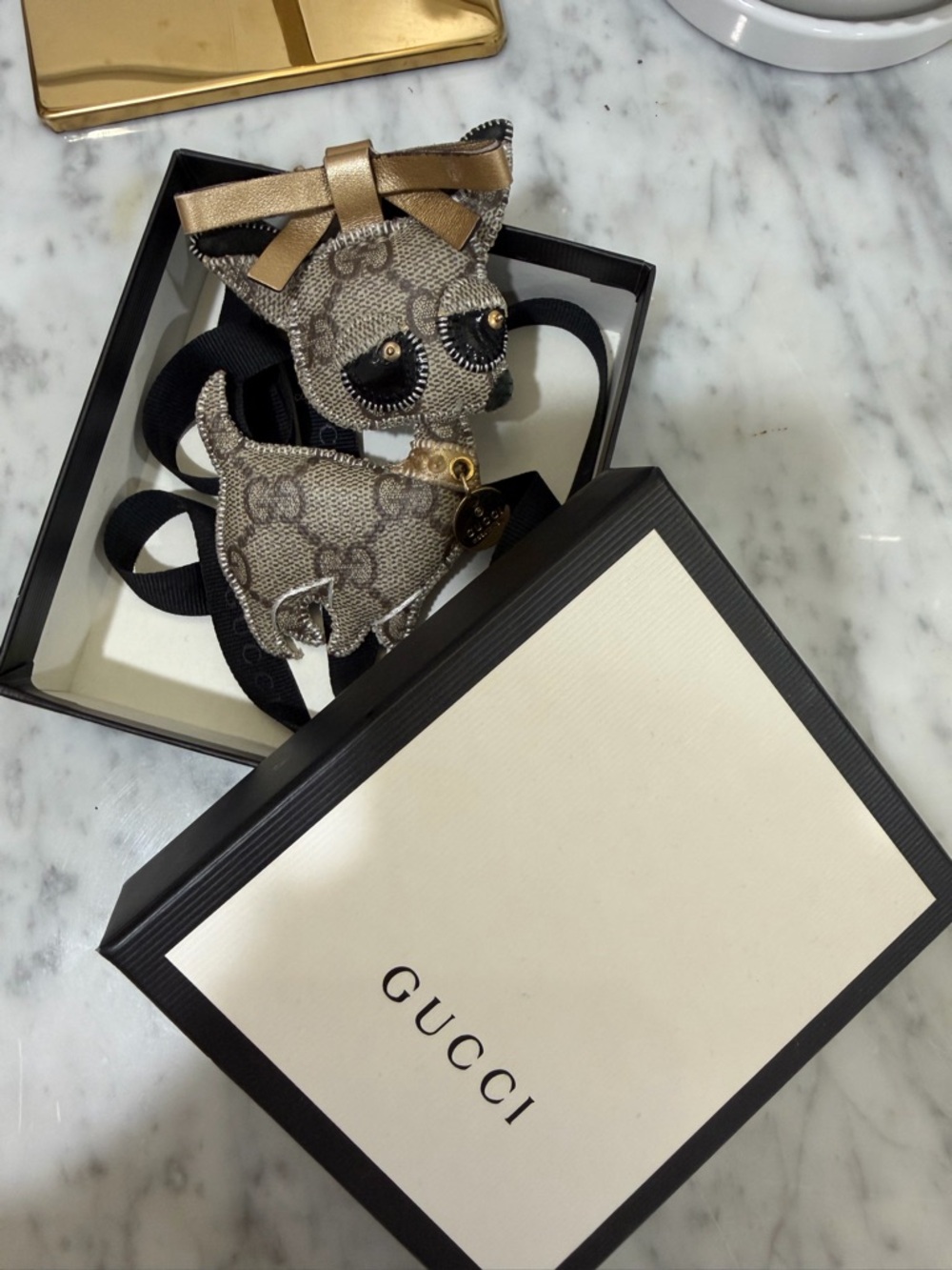 Gucci Beige Brown GG Monogram Dog Charm Keyring with Gold Hardware - Picture 4 of 5
